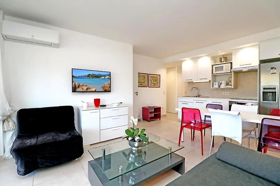 דירות קאן Magnifique 2P Vue Panoramique Piscine Grande Terrasse Pk 0*,  צרפת